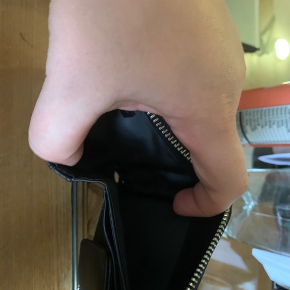 Guess|Wallet - Picture 3 of 3